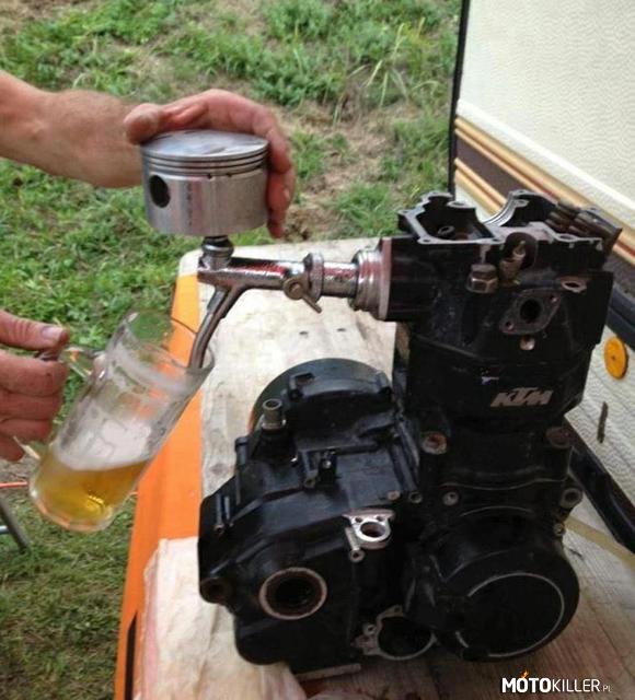 Motoryzacyjny rollbar do piwa –  