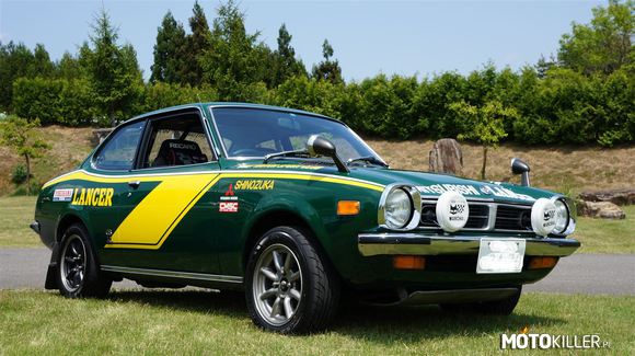 Mitsubishi Lancer 1600 GSR – Dziadunio Lancer z pierwszej generacji (początek lat 70). Silnik 1.6L 110KM, napęd na tył, masa 825 kg. Wersja rajdowa dobrze sprawowała się podczas najcięższych rajdów, głównie tych w Afryce: 
Safari Rally - zwycięstwo w 1974 i 1976 r. Rallye Bandama Côte d&apos;Ivoire - zwycięstwo w 1977 r. International Safari du Zaire - zwycięstwo w 1979 r. 