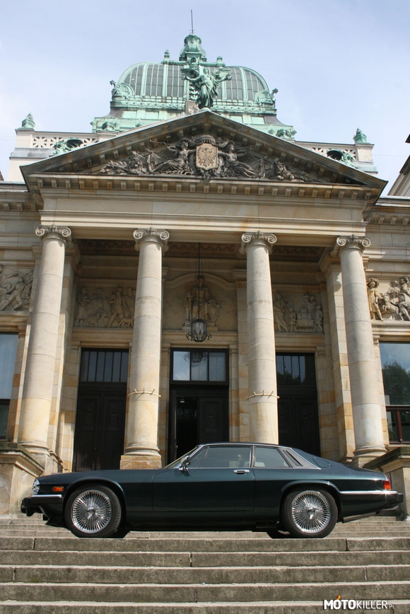 Jaguar XJS V12 5.3 –  