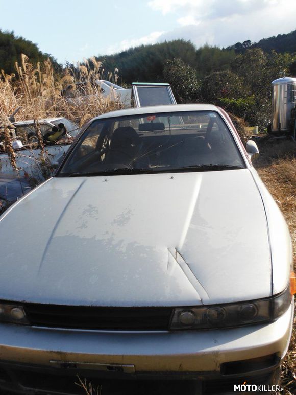Cmentarz samochodów Japonia #5 – Nissan Silvia S13 