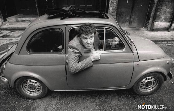 Jeremy Clarkson i Fiat 500 – Trochę do siebie nie pasują 