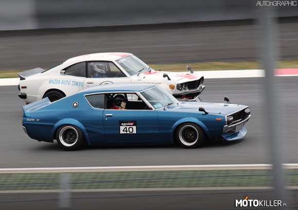 Mazda Savanna (RX-3) & Nissan Skyline C110 – Japońskie klasyki w swoim żywiole. Podczas zlotu JCCA Fuji Jamboree, na torze Fuji Speedway. 