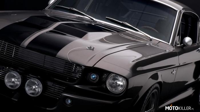 Ford Mustang GT500 Eleanor –  