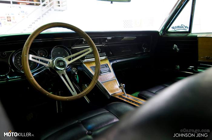 Wnętrze Buicka Riviery z &apos;65 –  