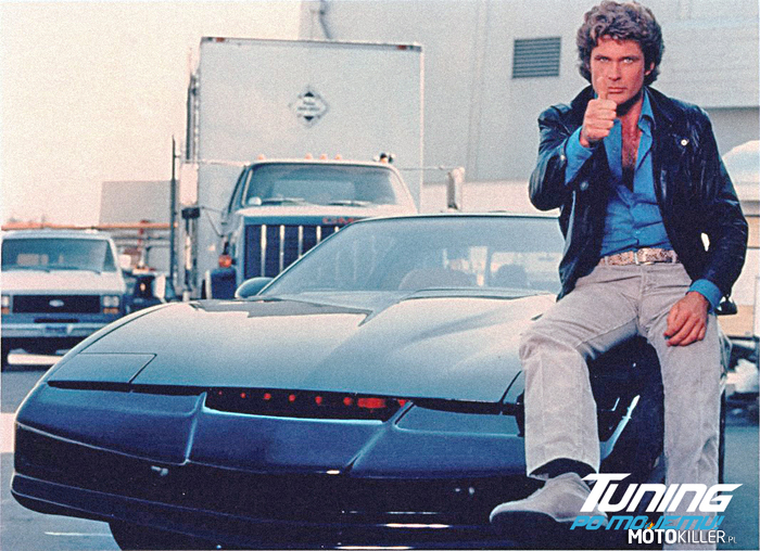 Pontiac Firebird Knight Rider KITT – Kto z Was kojarzy więcej legendarnych już, filmowych par, człowiek - samochód? 