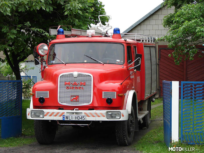 MAN 11.168 – Wóz strażacki z jednostki OSP. Mimo swojego wieku ciągle w doskonałej formie. 