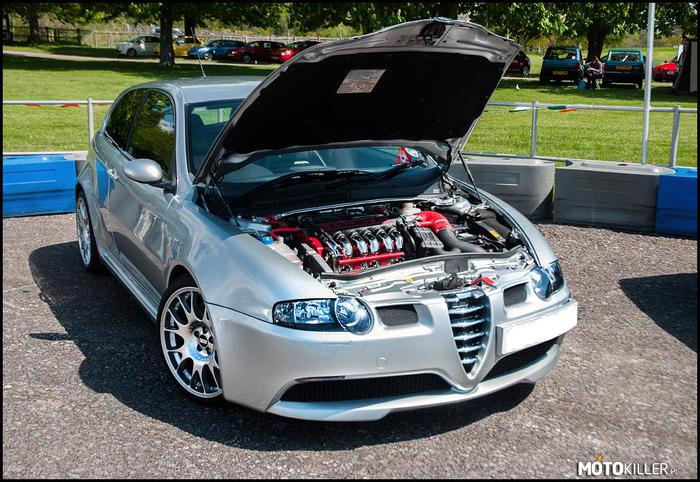 Alfa Romeo 147 –  