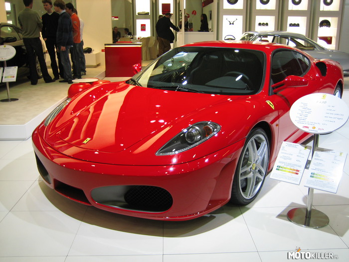 FERRARI F430 – Według mnie najpiękniejsze z Ferrari z diabelskim silnikiem V8 40 zaworowy o pojemności 4308 cm³ i mocy 510 KM przy 8500 obr/min... 