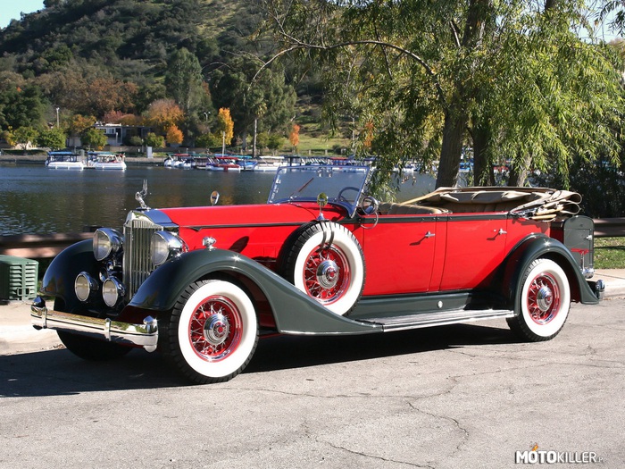 Packard Twelve Phaeton 1934 –  