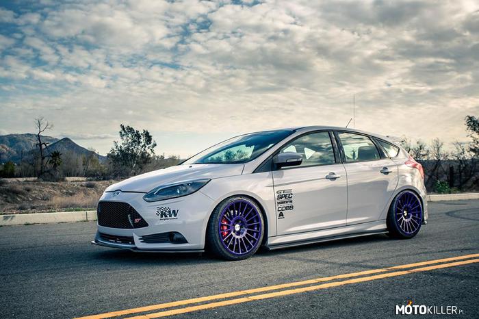 Ford Focus –  