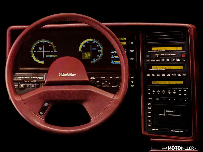 1986 Cadillac Allante - Ciekawe wnętrza #10 – Masa przycisków i wszechobecna elektronika. A my narzekamy na poziom skomplikowania dzisiejszych samochodów. Kto policzy wszystkie przyciski na tym zdjęciu? 