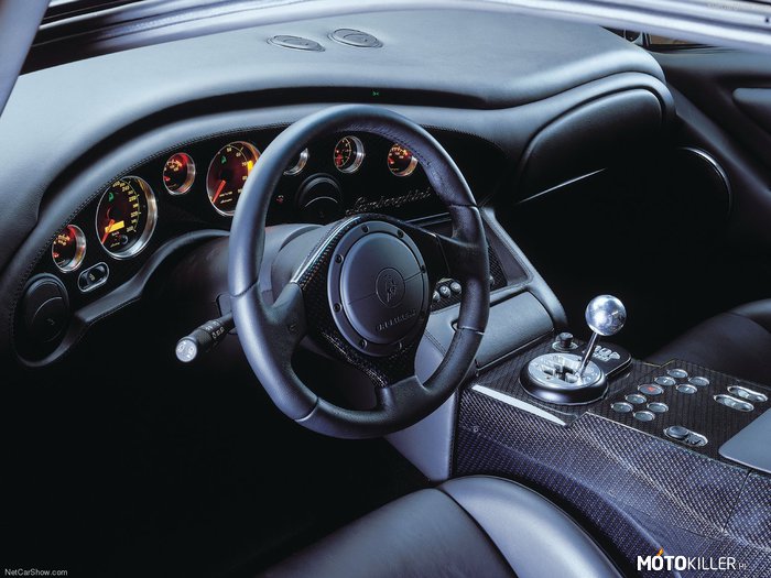 1999 Lamborghini Diablo VT - Ciekawe wnętrza #24 – Cudowny widok, któż z nas nie chciałby zasiąść w takim wnętrzu? 