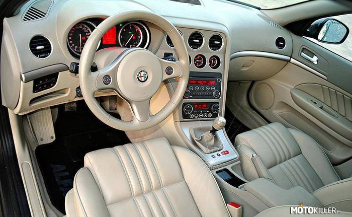 To tylko wnętrze Alfa Romeo – Piękne wnętrze Alfy Romeo 159. 