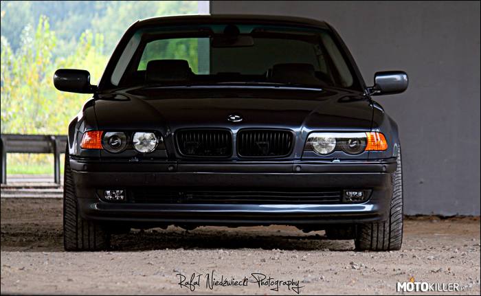 BMW E38 740d 2000r –  