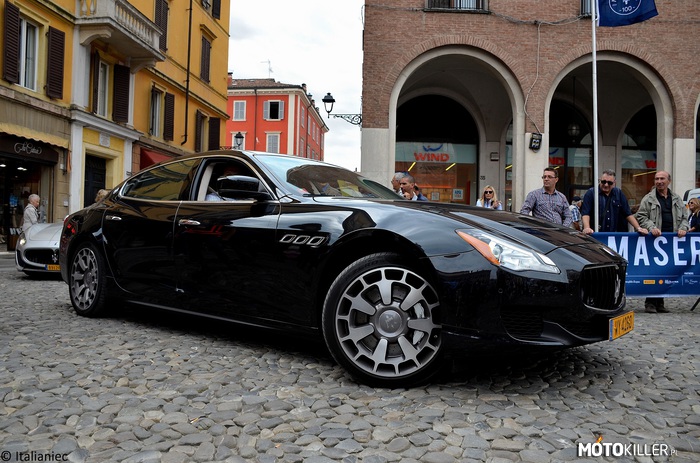 Maserati Quattroporte – I ta dłuuugość. 