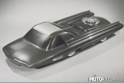 Ford Nucleon – Ford Nucleon − koncepcyjny samochód osobowy typu coupé amerykańskiej firmy Ford Motor Company o napędzie atomowym, zaprezentowany w roku 1957 jako model w skali 3:8. Autorzy projektu zakładali wymienność kapsuły z reaktorem atomowym w punktach obsługi kierowców. Projekt nie wyszedł poza fazę koncepcji, ponieważ w momencie jego powstania nie istniały technologie pozwalające na stworzenie małych rozmiarów reaktora atomowego, a w okresie późniejszym zaczęto zwracać większą uwagę na kwestie promieniowania i możliwości skażenia środowiska przez niedostateczną ochronę reaktora. Problematyczne było również właściwe wyważenie samochodu i jego właściwości jezdne. 