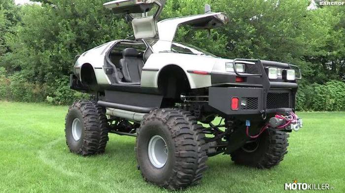 DeLorean Monster Truck –  