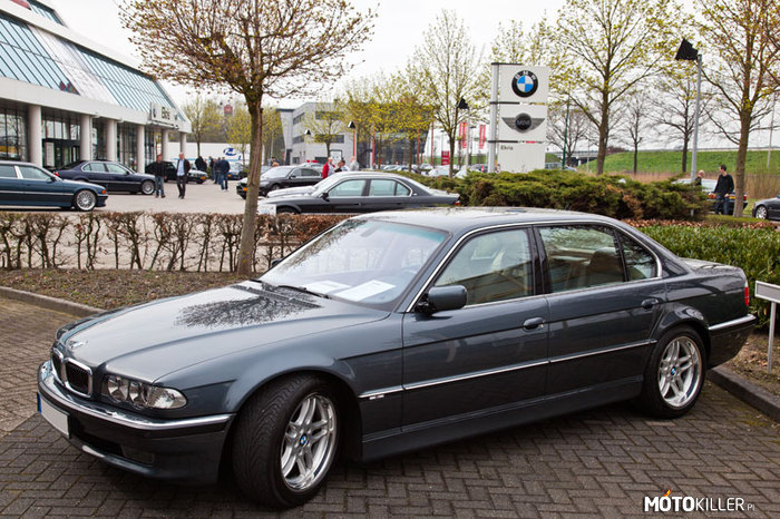 BMW E38 – Moje marzenie motoryzacyjne !

Anthrazit Metallic i Styling 37 robią robotę. 