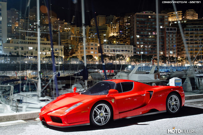 Ferrari Enzo –  