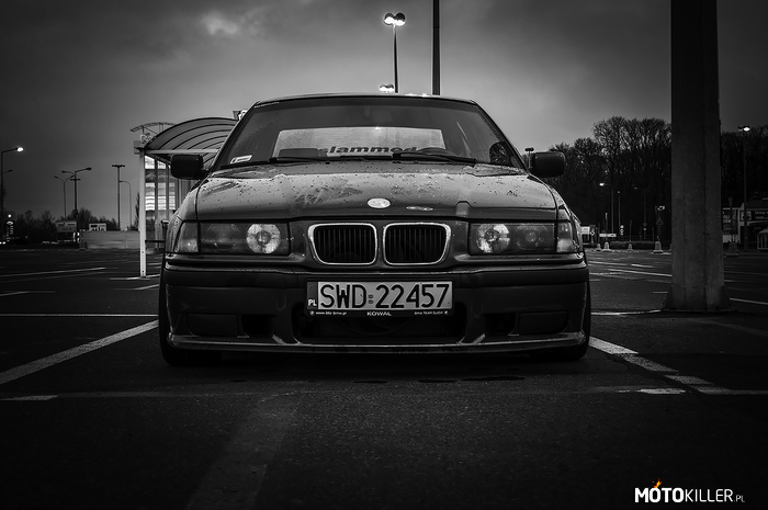 Diablica – BMW E36 320 1998r. 