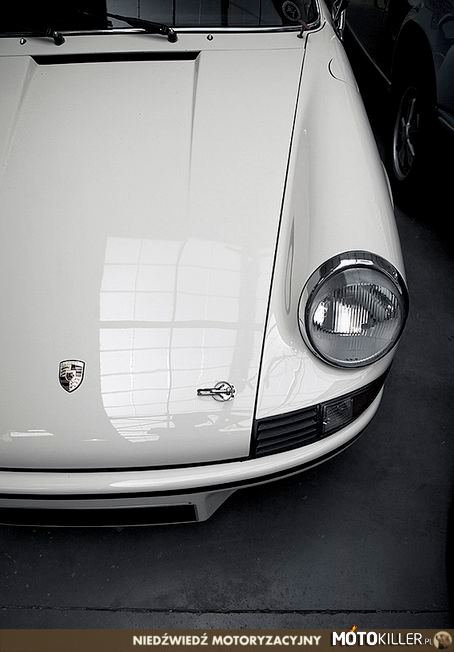 Porsche 911 – Za projekt tego ponadczasowego nadwozia odpowiada Ferdinand Alexander Porsche. Poza 911&#039;stką zaprojektował min. Porsche 904. 