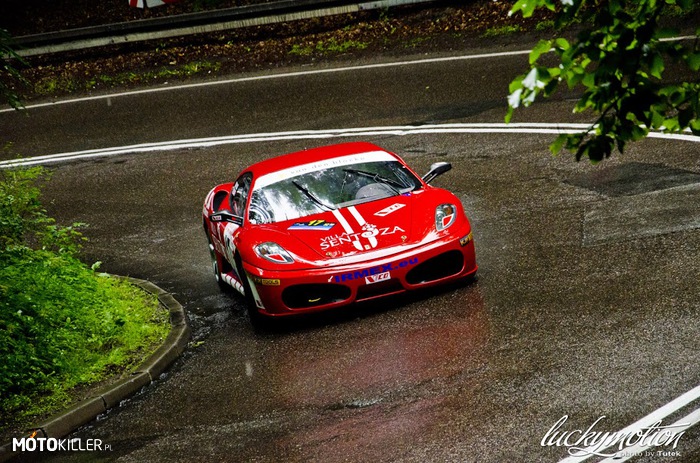 Ferrari F430 –  