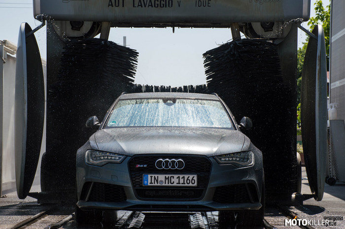 Audi RS6 – Jeśli źródło nie kłamie auto należy do Stephana Winkelmann (szef Lamborghini). 