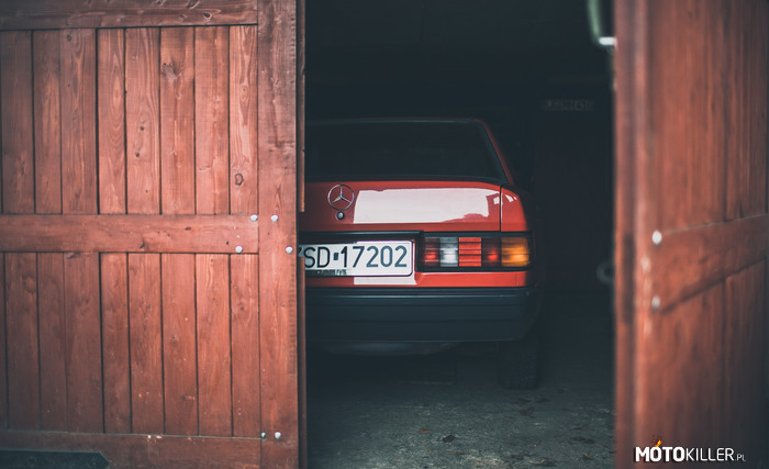 Mercedes e 190 – Ukryty w garażu.
Autko kolegi. 