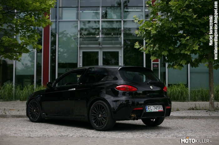 Black bandit – Alfa Romeo 147 GTA
3.2 V6 250 KM 300 Nm
0-100 km/h 6,3 s 