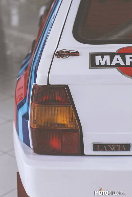 Lancia Delta Integrale Martini racing –  