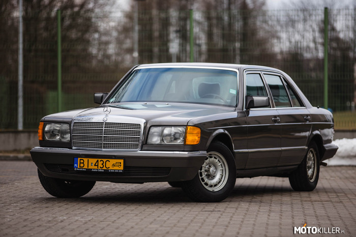 Mercedes-Benz W126 500SEL 1984 –  