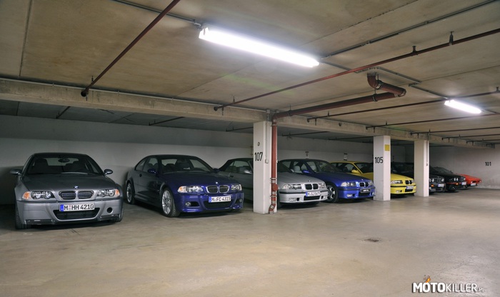 BMW Garage –  