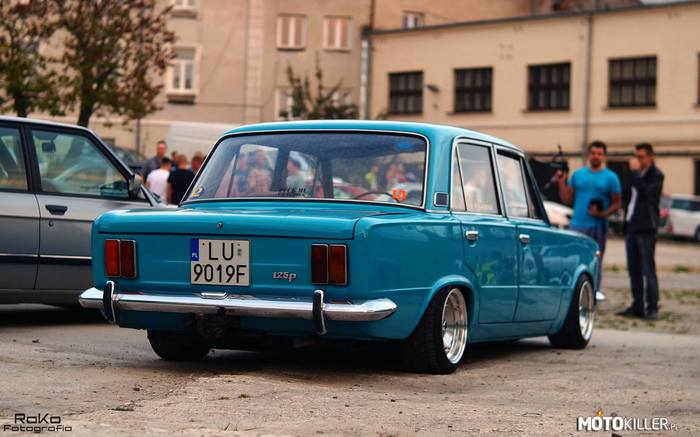 Fiat 125p –  