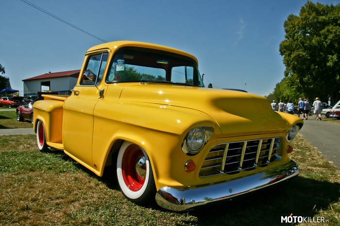 Chevy Truck 1955 –  