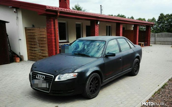 Audi 100 B7 – Niektórzy to mają fantazje. 
Można to nazwać ulepem? 
