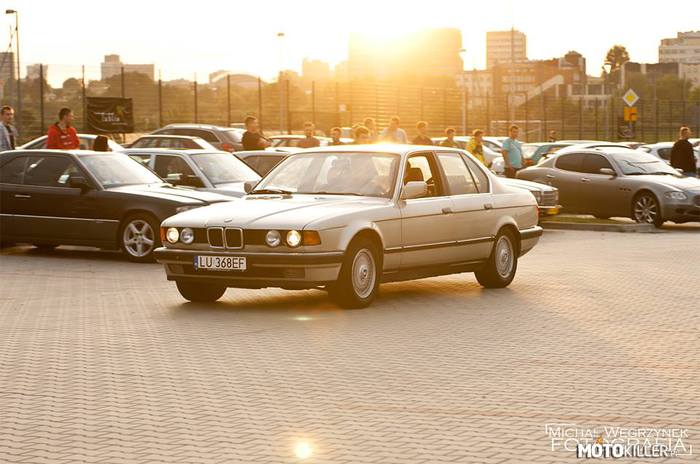 BMW E32 –  