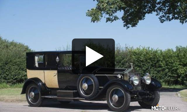 Rolls-Royce Phantom I z 1929 roku – Samochód został zbudowany na życzenie amerykańskiego biznesmena Clarence Gasque. Miał być to prezent dla jego żony, która była pasjonatką Francuskiej sztuki XVIII wieku i w tym właśnie stylu zostało wykonane wnętrze. Zbudowanie auta zajęło 10 miesięcy. Cena wynosiła 6500 funtów, z czego 4500 funtów pochłonęło samo wnętrze. Niby nic specjalnego, ale w tamtych czasach można było kupić dom za 500 funtów. Auto zostało wystawione na aukcję za skromne 700 000 funtów. 