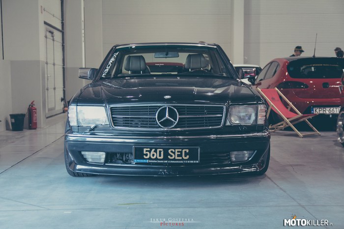 Mercedes-Benz C126 560SEC –  