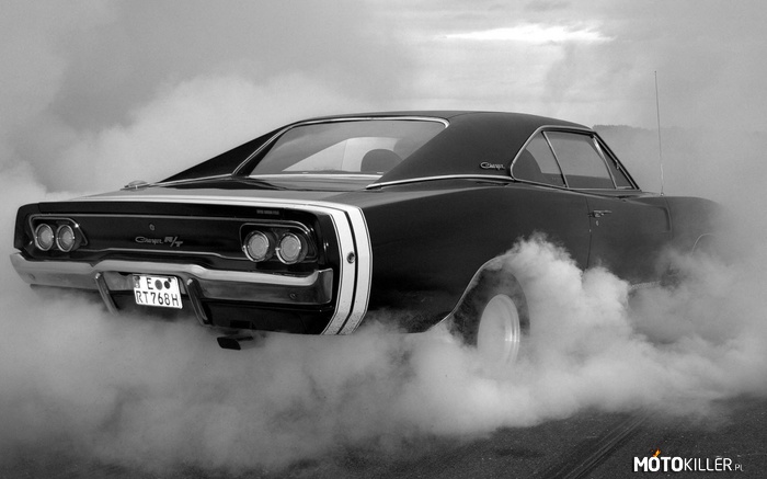 Dodge Charger RT –  