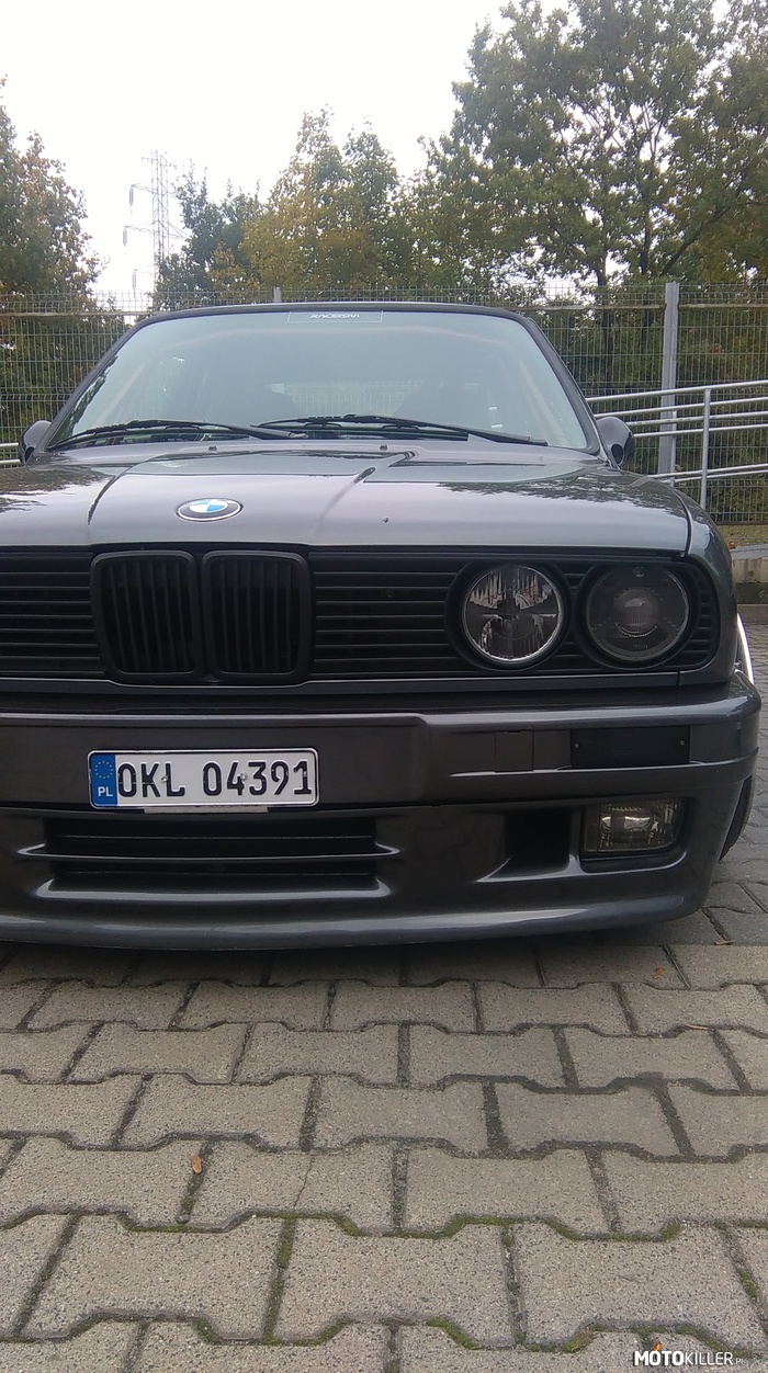 BMW E30 – Maszyna do driftu 