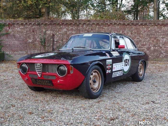 Alfa Romeo GT –  