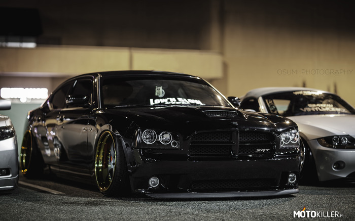 Charger –  