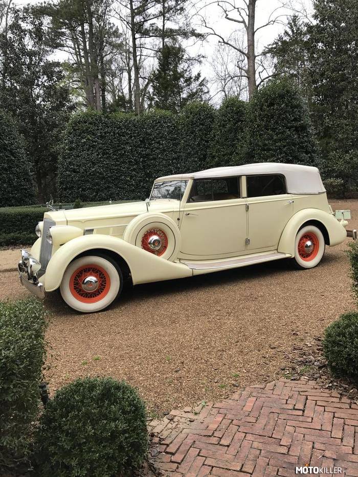 Packard 1402 –  