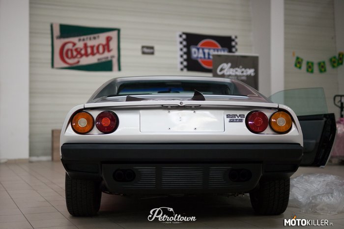 Ferrari GTS –  