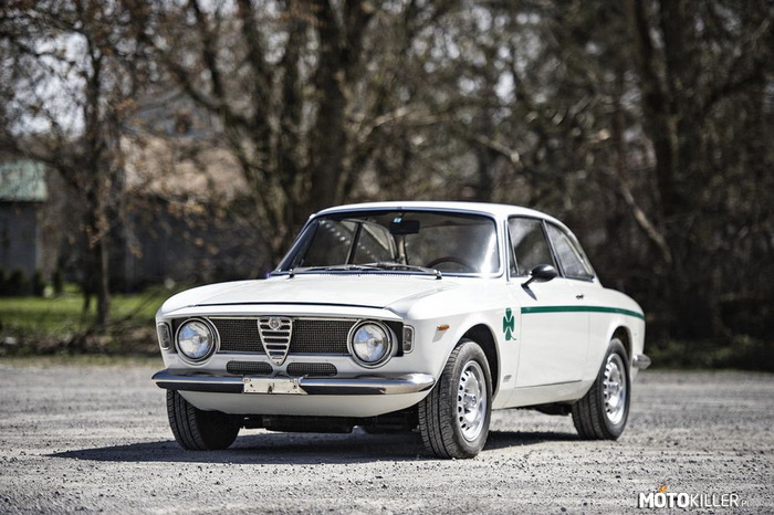 Alfa Romeo GTA 1300 Junior Stradale 1975 –  