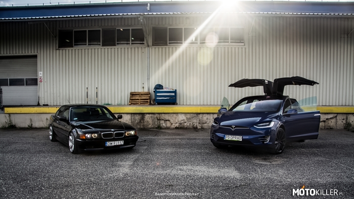 BMW E38 V8 4.4 vs. Tesla model X P90DL – Walka pokoleń. 