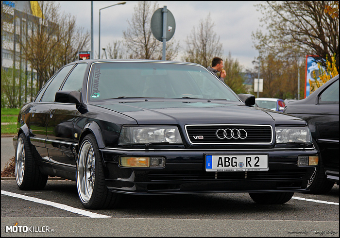 Audi V8 D11 –  