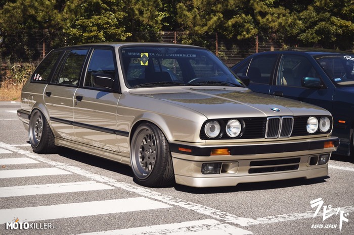 BMW E30 Touring –  
