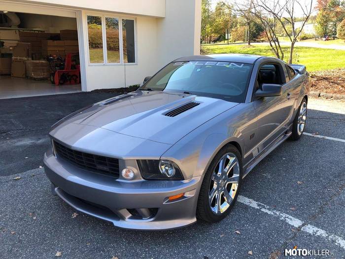Ford Mustang Saleen S281 –  