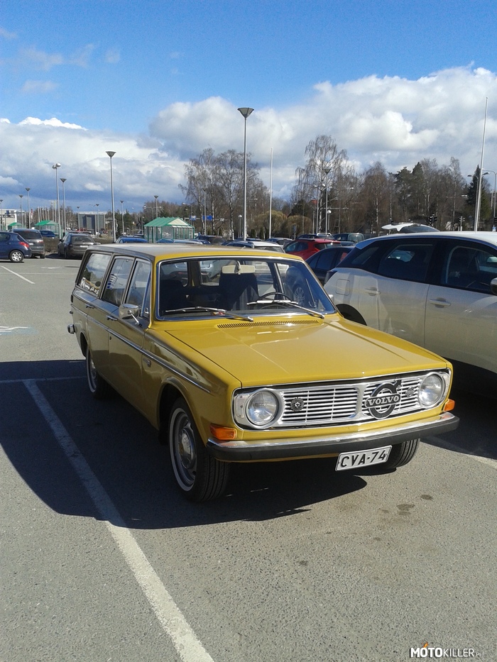 Volvo 145 – Napotkany na zakupach w Finlandii. 